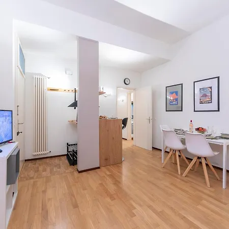 Valentina - Happy Apartment Lugano