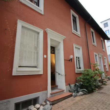 アパート Valentina - Happy