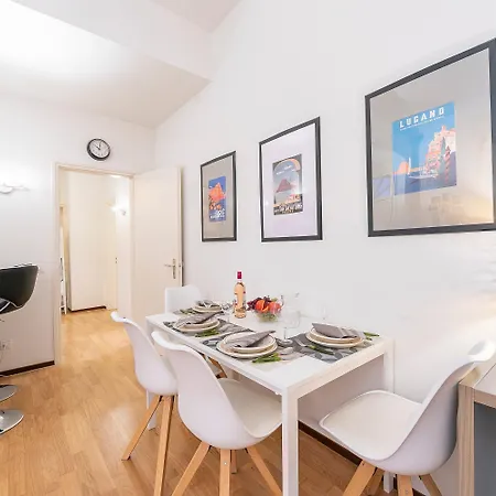 Апартаменти Valentina - Happy