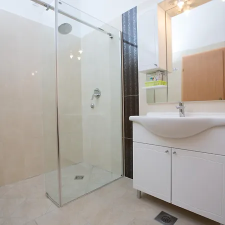 Valentina - Happy Апартаменти